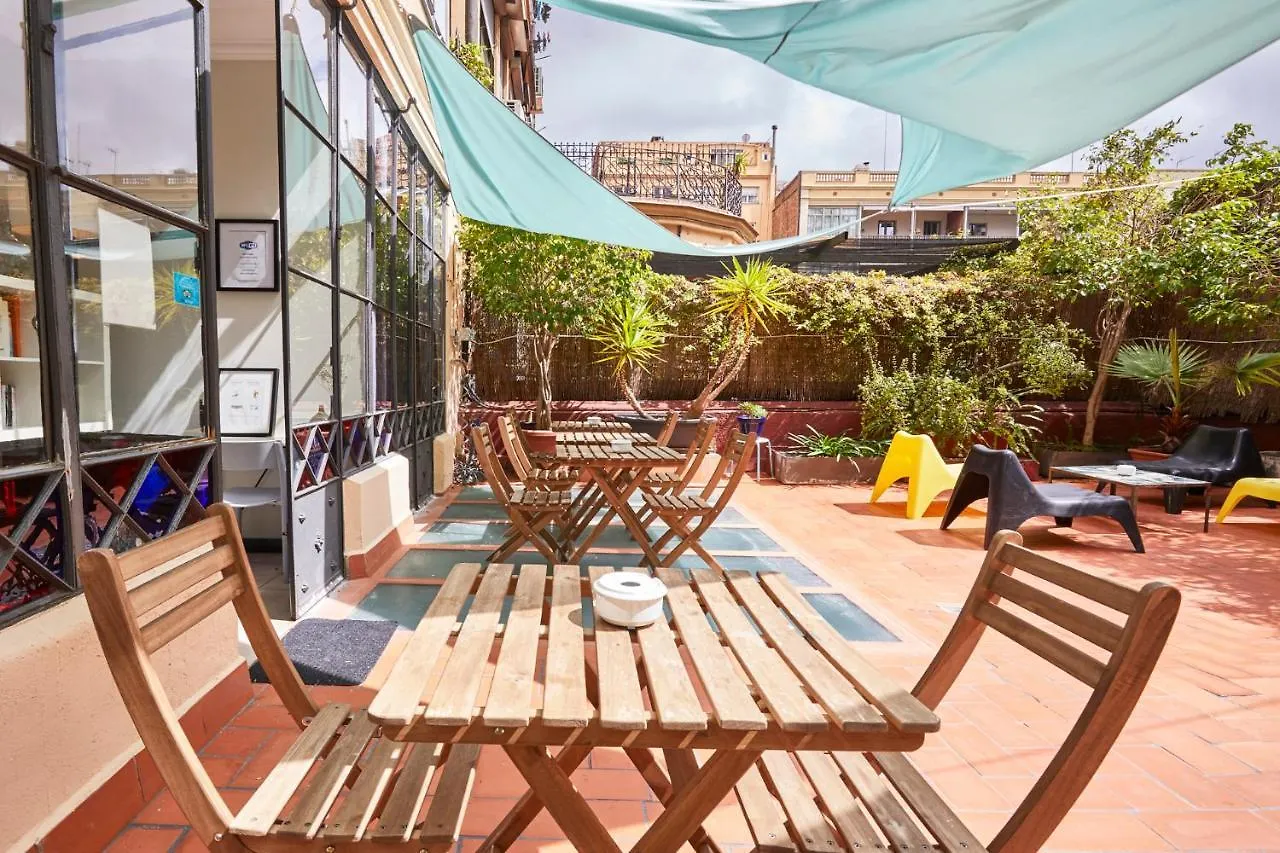 Ella Hostel Gran Via Barcelona