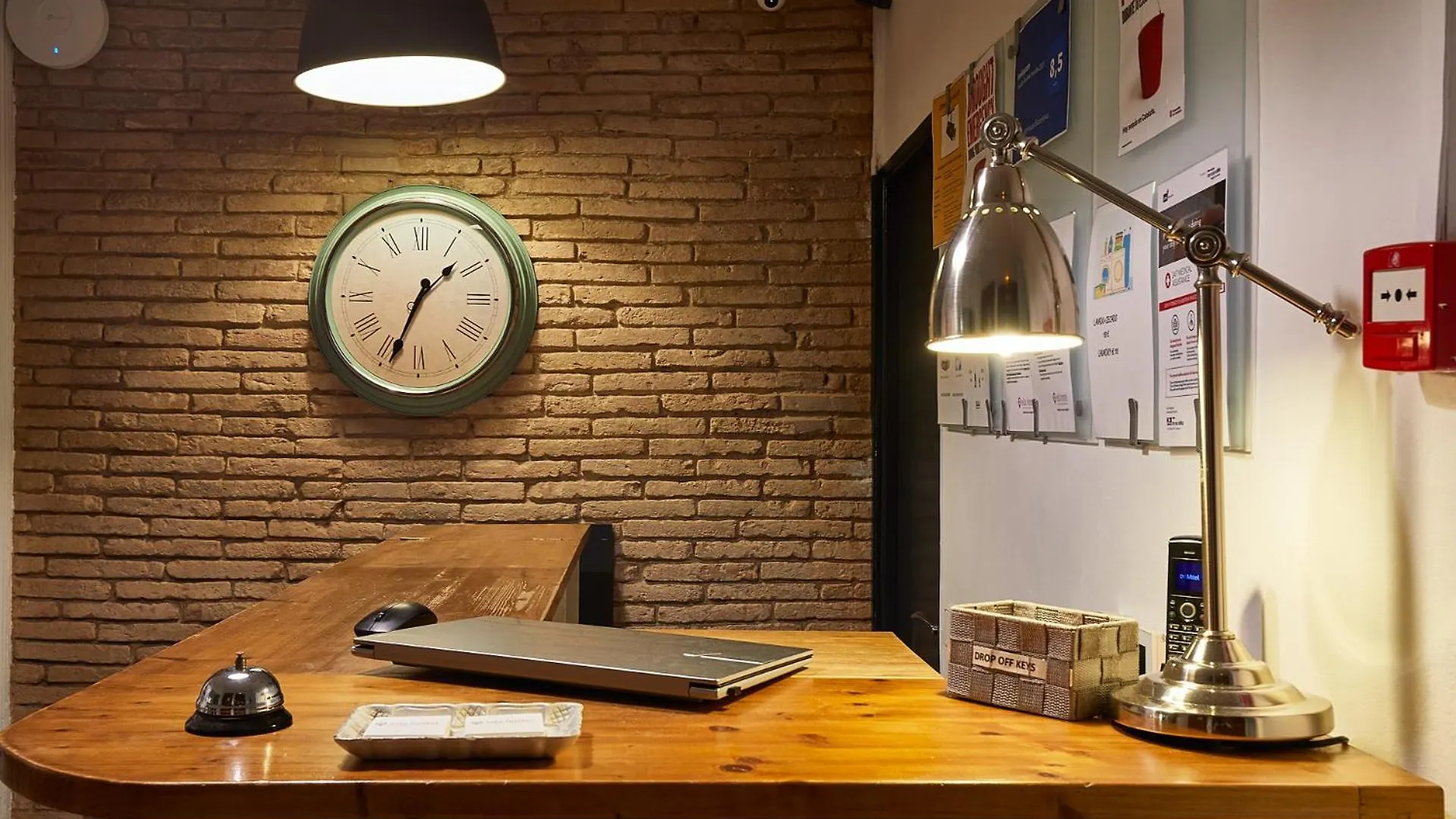 Ella Hostel Gran Via Barcelona